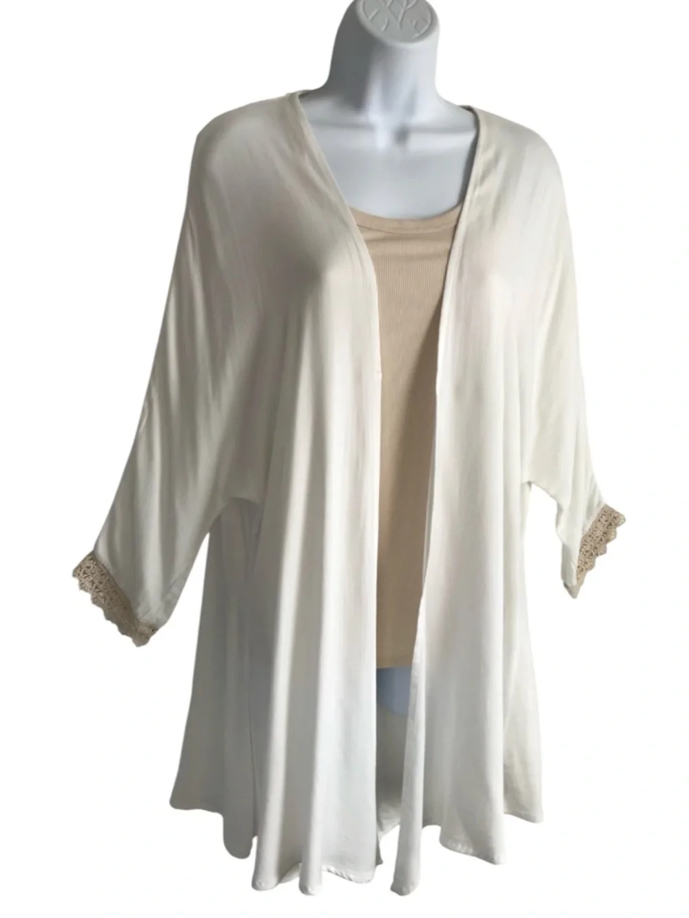 🔴 4/$15 Underella by Ella Moss Women’s S White Tan Kimono Robe with Crochet Trim